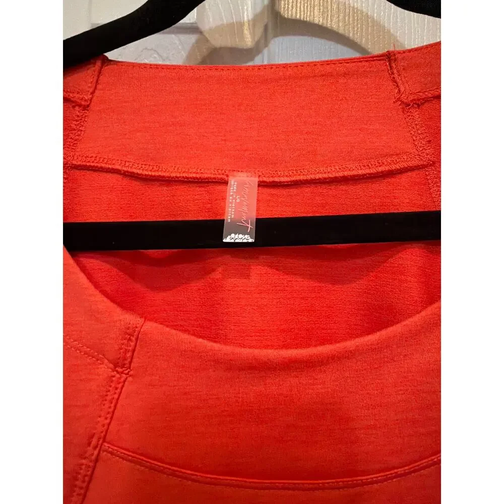 FP Movement by Free People Cropped Pullover Sweatshirt NWT Scarlett Red Sz L